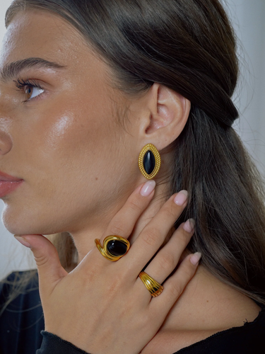 noir earrings - gold