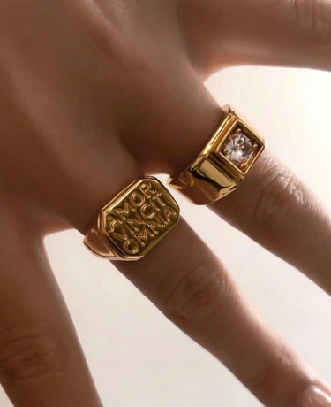 Love conquers - ring